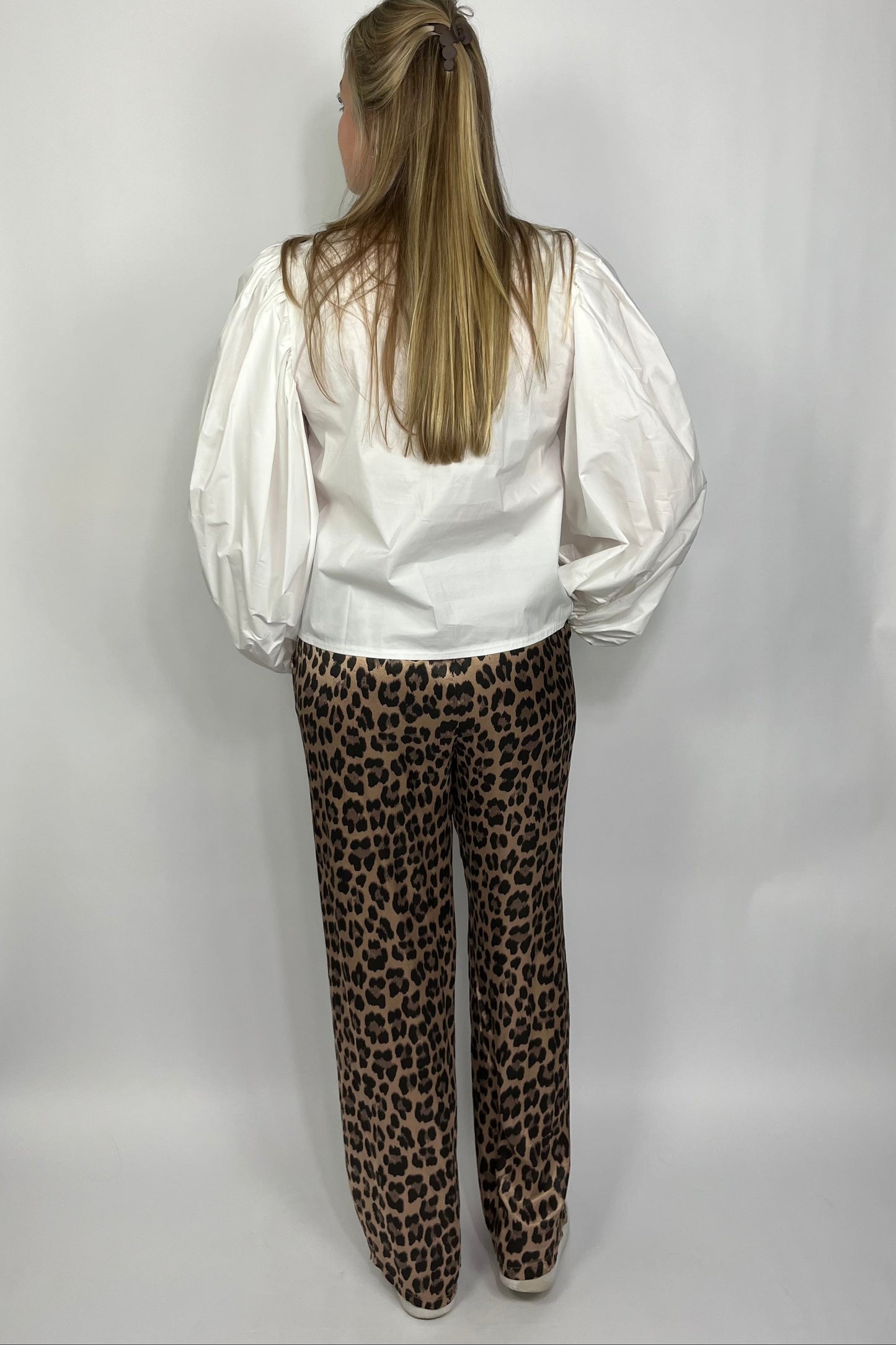 Silk leopard pants