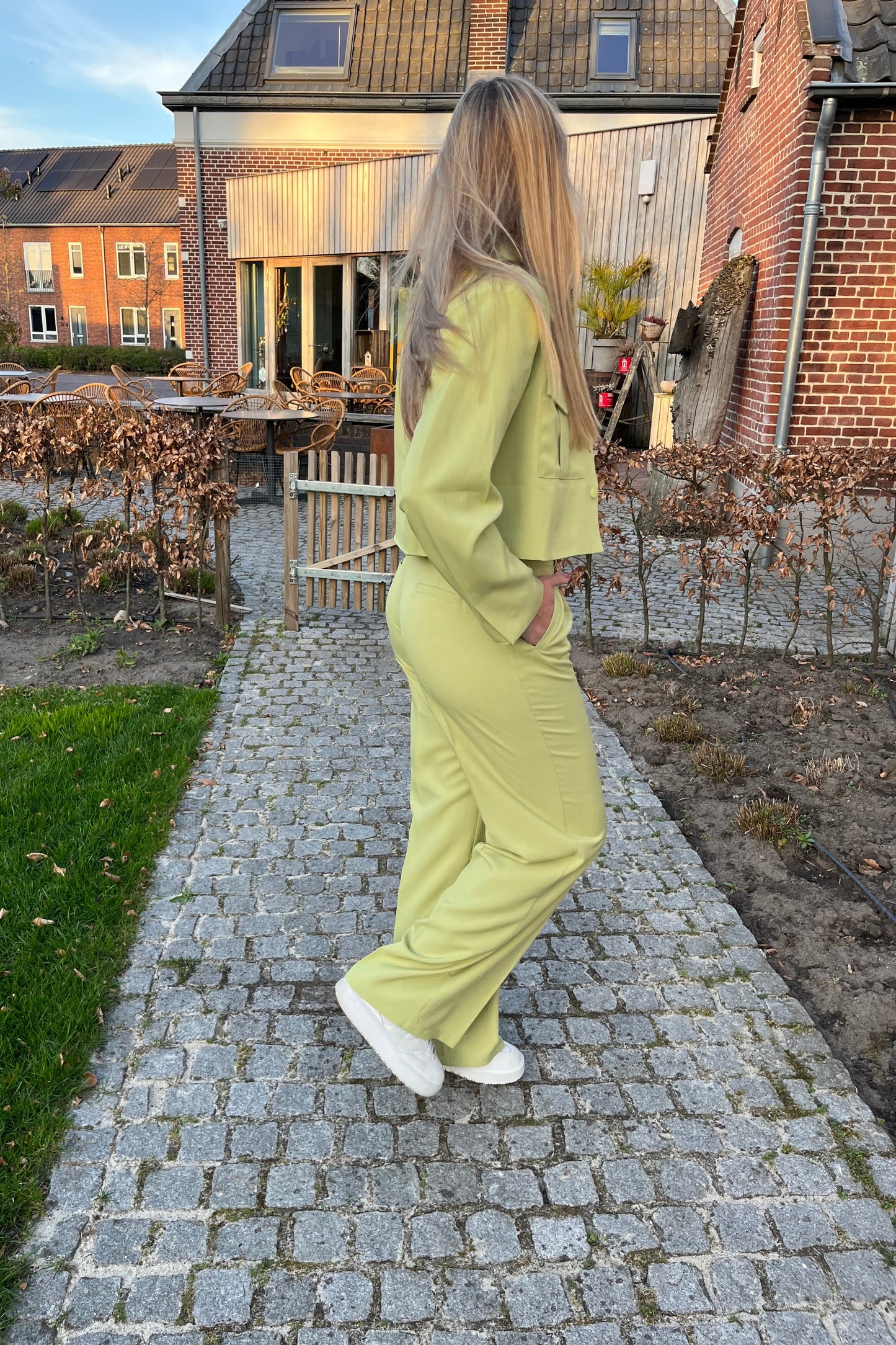 Pantalon Ambika studio pistache