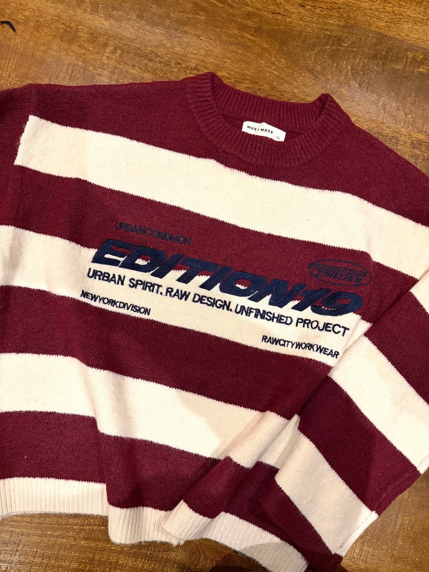 Edition trui bordeaux