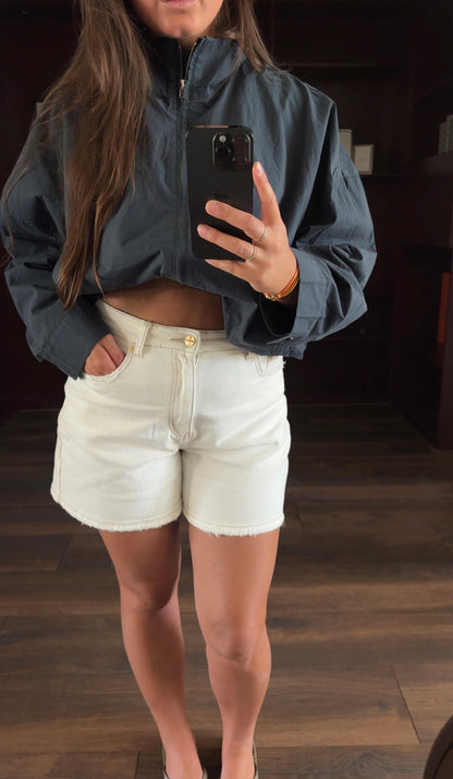 Queen hearts short Noor