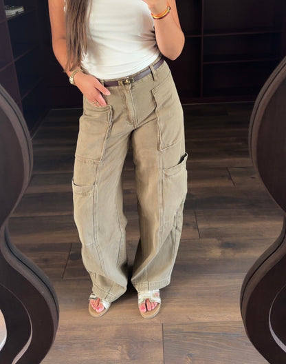 Queen hearts cargo jeans army