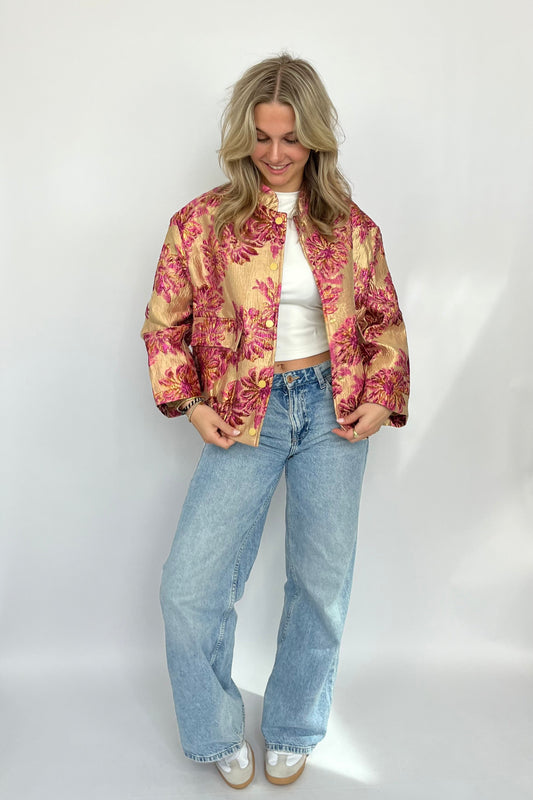 Suze bomber