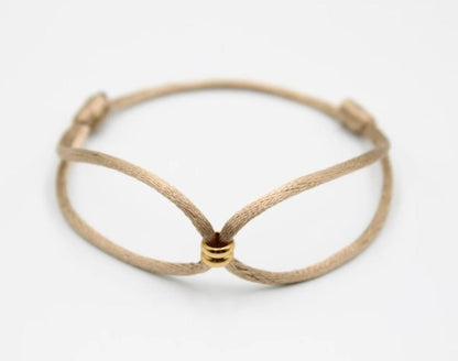 Satijnkoord armband open circles