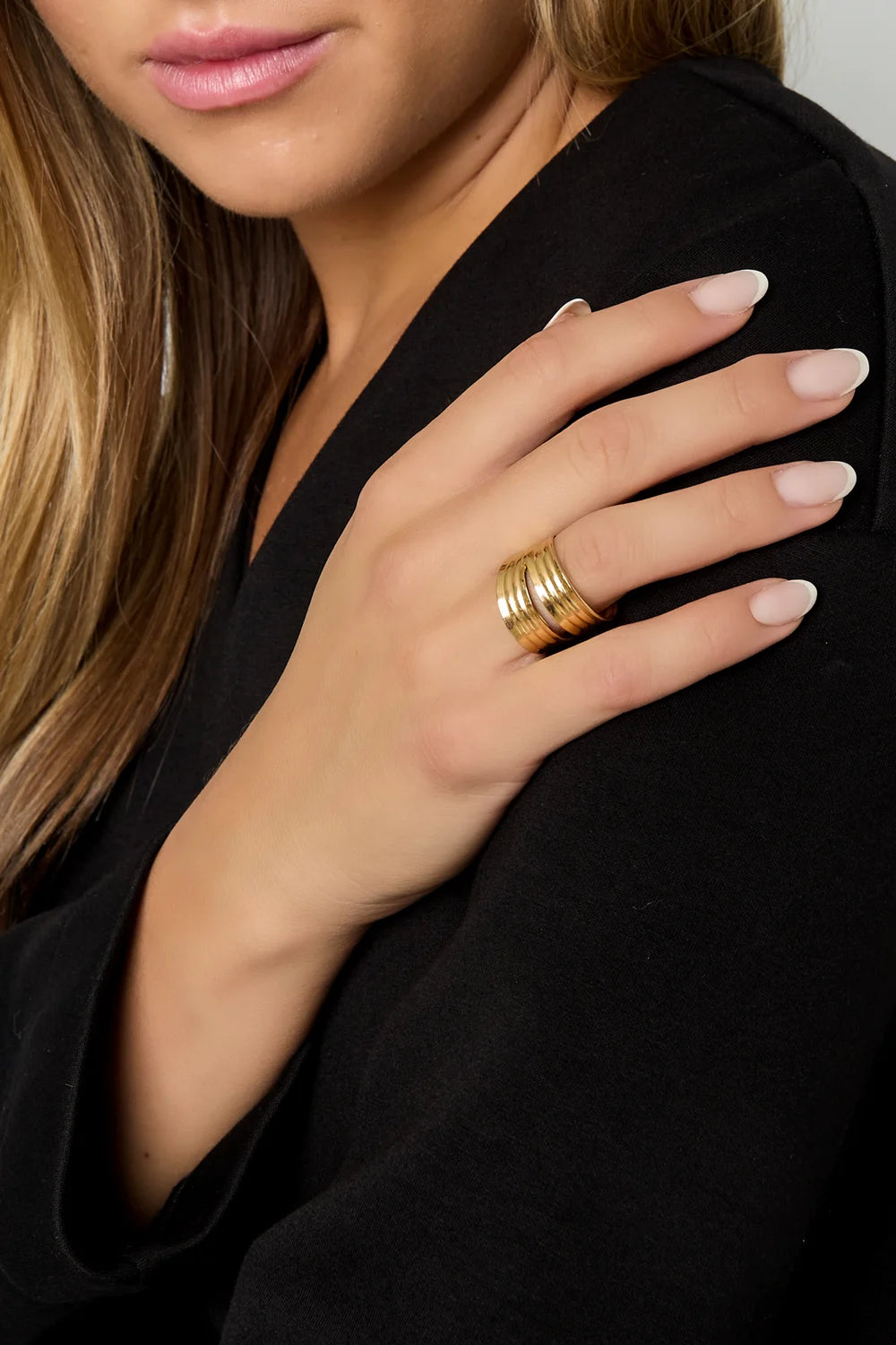 Ring met meerdere lagen